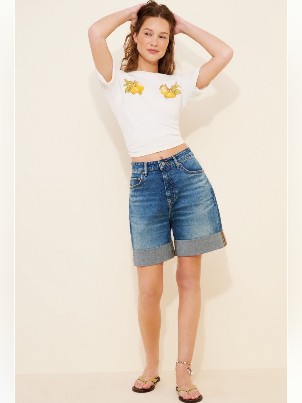Pilcro The Austyn High-Rise Cuffed
Jean Shorts